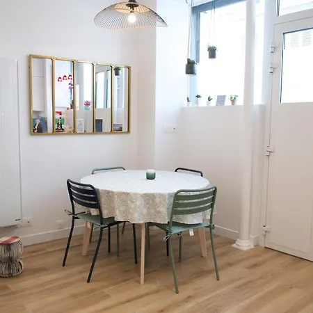 Daire Charming Parisian With Air Conditioning - Climatisation & 2 Bedrooms - Batignolles