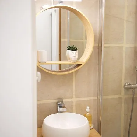 Daire Charming Parisian With Air Conditioning - Climatisation & 2 Bedrooms - Batignolles *